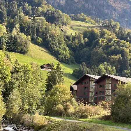 아파트 , Val dʼIlliez